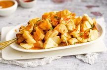 Barcelona Vegetarian Tapas and Food Walking Tour in Gracia