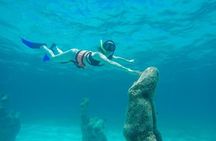 Isla Mujeres Tour with buffet, open bar & snorkel & North Beach