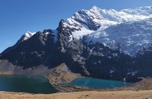 Hike to the 7 Lakes of Ausangate from Cusco