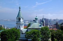 Walk Around Hakodate's Hidden Spots Guided by Local Residents