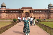 From Delhi: 4-Day Golden Triangle Tour with Hotels, Guide & Car