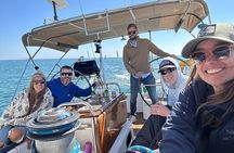 San Diego Bay Sail Aboard a French Yacht: Champagne Included