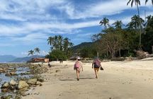 Coastal Adventure in Quimixto : Hiking and Cooking Workshop