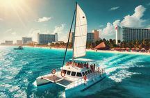 Deluxe Catamaran Tour to Isla Mujeres, from Playa del Carmen