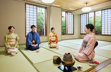 Kimono Tea Ceremony at Tokyo Shinjuku