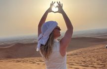 Desert Safari Red Dunes – Premium Camp with Camel Ride & Falcon