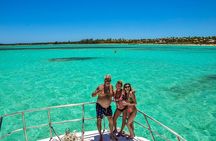 Punta Cana Private Catamaran with Snorkeling & Natural Pool
