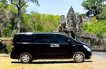 Premium Private Car or Minivan Transfer: Phnom Penh to Siem Reap