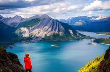 Moraine Lake , louise , Emerald & Johnston Canyon Adventure Tour