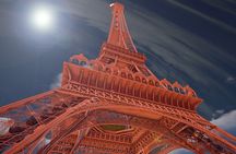 Virtual Reality Guided Tour at the Eiffel Tower