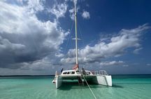 Private Catamaran Cruise to Bahia de las Aguilas