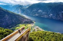 Bergen: UNESCO Fjord Cruise & Stegastein Viewpoint - Incl. Lunch