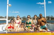 Luxury Hot Tub Boat of DC Potomac Monuments Private Tub up to 10