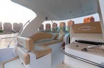 Private Yacht Cruise Dubai Marina (31FT-35FT) Luxury Charter