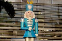 Christmas Lights Tour with Rodeo Drive and The Grove Stops