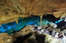 Crystal clear cave: An unforgettable snorkeling