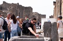 Pompeii Day Trip from Rome Guided Tour with Entry Included