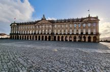 Private Tour in Santiago de Compostela with Cathedral Entrance