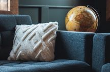Aurora Lounge: Whitehorse's Coziest Aurora Viewing Experience