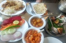 Evening Street Food Walk By Guide with Iconic Sights Of Hyderabad