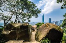 Top Taipei Highlights: Private Charter Tour with Local Guide