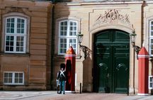 Copenhagen Hygge & Highlights Walking Tour with Local Guide