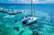 All-Inclusive Catamaran Cruise Deluxe Tour to Isla Mujeres