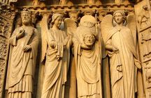 DIY in Paris Arc de Triomphe Orsay Notre Dame and 24H Transport