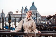 Exclusive Cinematic Photoshoot: Capture Venice Hidden Gems 