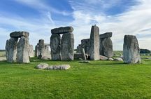 Stonehenge and Salisbury Cathedral Self Guided Tour from Portland