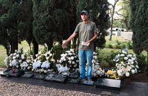 Medellín: Historic Pablo Escobar Tour with Hydration Included