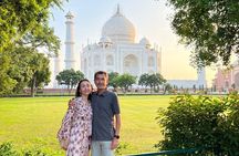 From Delhi Taj Mahal & Agra Fort Tour by Gatiman Express Train