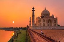 Agra Over Night Tour Package Experience at the Taj Mahal Sunrise