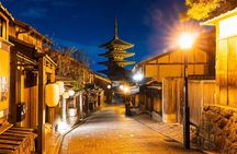Geish District Walk: Premium Whisky, Sake & Highlights in 80 Mins