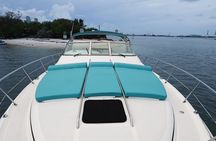 45ft + FREE HOUR Miami Yacht Rental 3 to 6 Hours 13 People