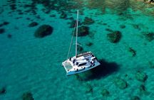Catamaran tour stops bathing and snorkeling toast with prosecco