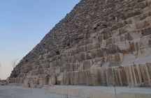 VIP Private 1 Day Tour To Giza Pyramids & GEM