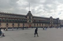 walking tour CDMX Behind the iconic