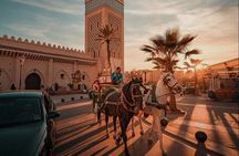 Horse carriage: tour around old Marrakech with hotel transfer