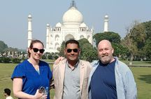 All Inclusive Private Day Tour to Taj Mahal from Delhi by Car 