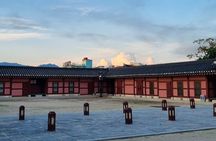 Escape Seoul for a Day: Private UNESCO Fortress Tour in Suwon