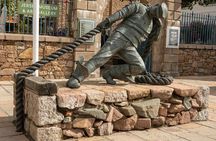 Historic St Helier: Statues, Sailors and Soldiers city game