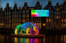 Amsterdam Light Festival Heated Cruise with Hot Drinks and Snacks
