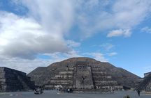 Certified tour in Teotihuacan breakfast included