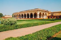 From Delhi: Sunrise Taj Mahal and Agra Tour with Guide & Tickets
