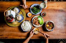 Delicious Da Nang Food Tour with 15+ Tastings