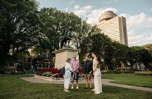 5-course Progressive Dinner on Grande-Allée and History Tour