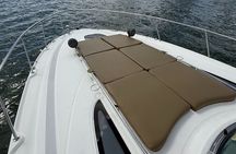 37 Ft Yacht Yacht for 2 or 4 hours, Bluetooth, In the Miami Bay