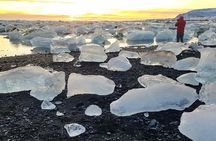 Glacier Lagoon & South Coast. Private Day Tour 