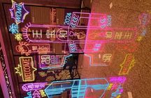 Shanghai Private Walking Tour with a Local